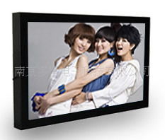 22寸液晶网络广告机 数字时代的高效广告解决方案